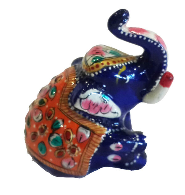 20151231_163138.jpg Trunk up Lacquer Elephant - Image 2