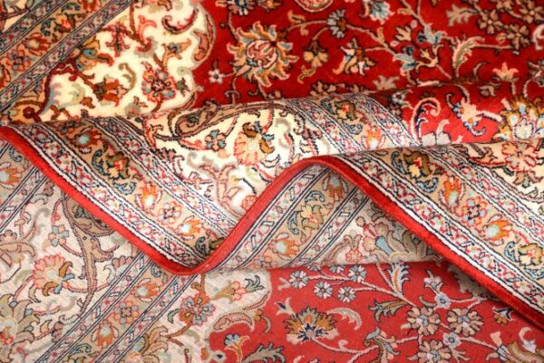 carpet-stores-near-me-Miras-carpets