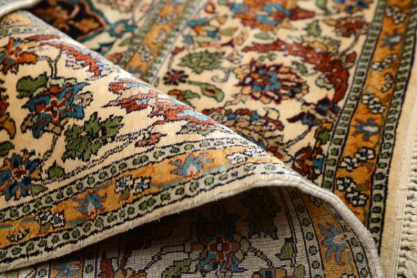 DSC_2459.jpg Miras Silk Ardibill Carpet 6x9 feets - Image 7