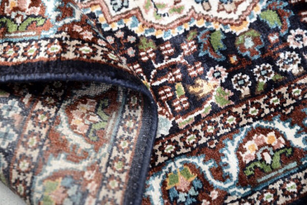 MCI-2510000B2_6.jpg Silk Kaishan Runner - Image 7
