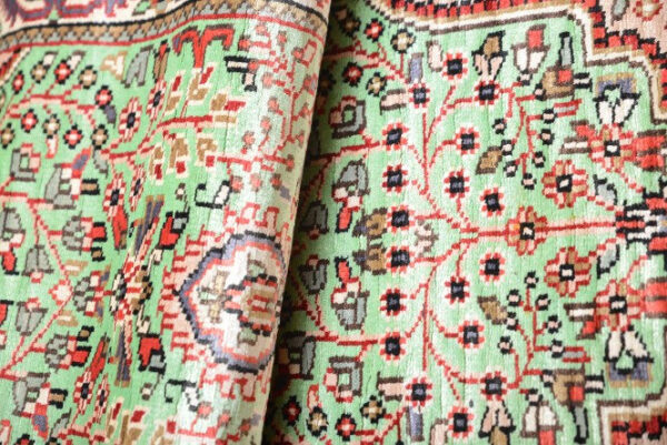 Light Green Kaishan Runner - Image 5