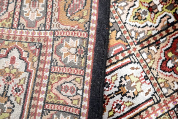 MCI-26000B18_5.jpg Miras Silk Hamdan 2x6 Runner - Image 2