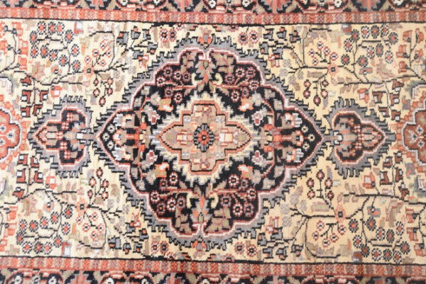 MCI-310000A2_2.jpg Silk Kaishan - Image 3
