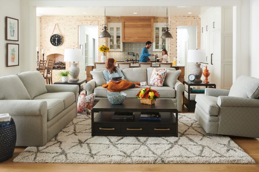 how_to_choose_a_right_rug_for_living_room_area_miras_carpets