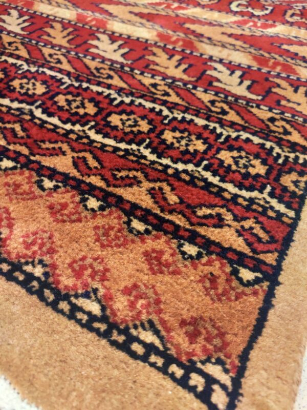 handmade-wool-carpet-online-mirascrafts