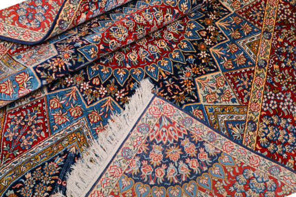 kashmiri-silk-on-silk-carpet-mirascrafts Kashmiri Pure Silk On Silk Gumband design Square Carpet 8' x 8' feets - Image 2
