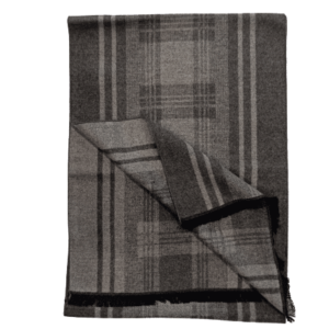 woolen-wraps-for-men-miras-crafts